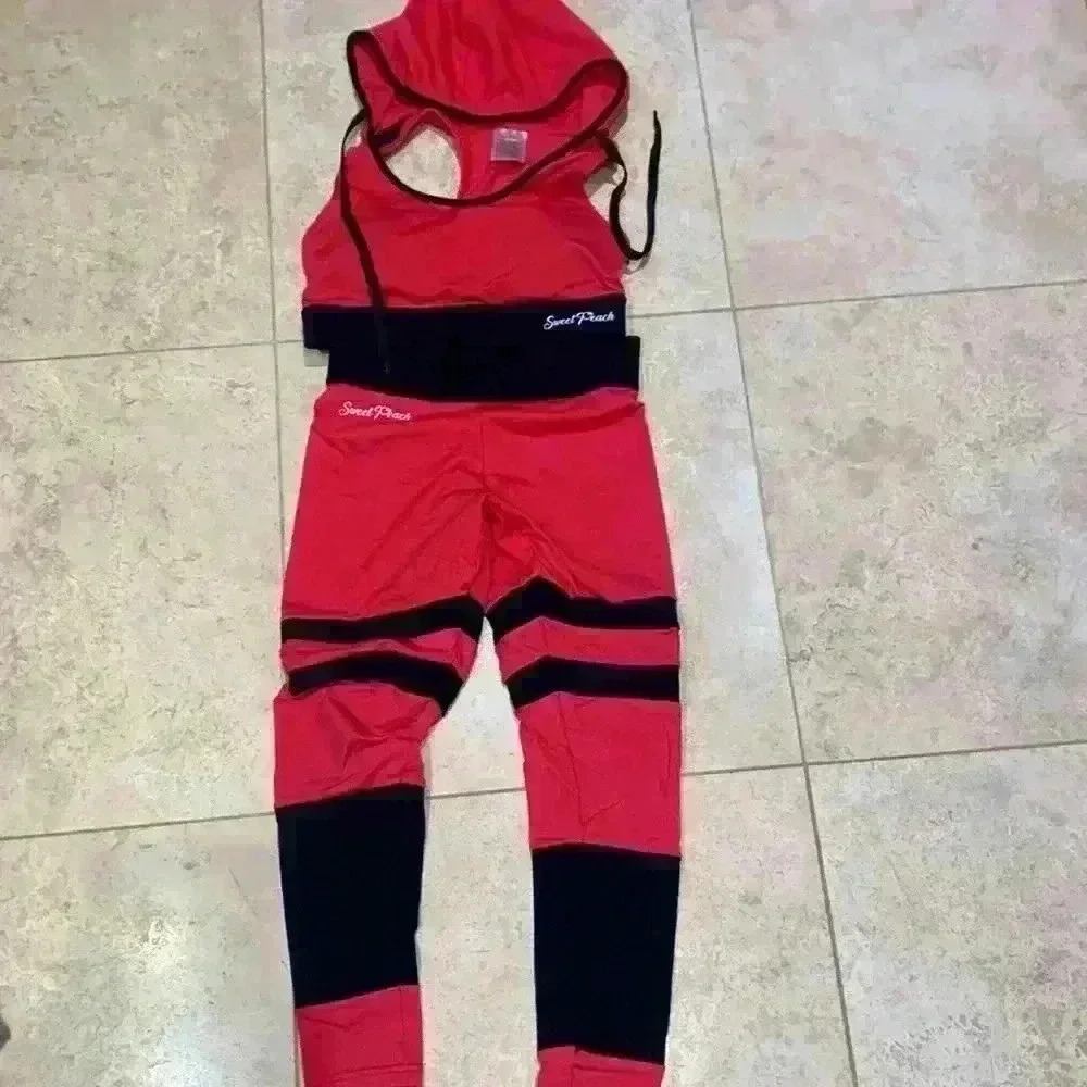 Womans sexy workout set size  S
